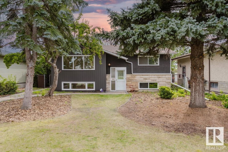 11719 46 Av Edmonton, Alberta