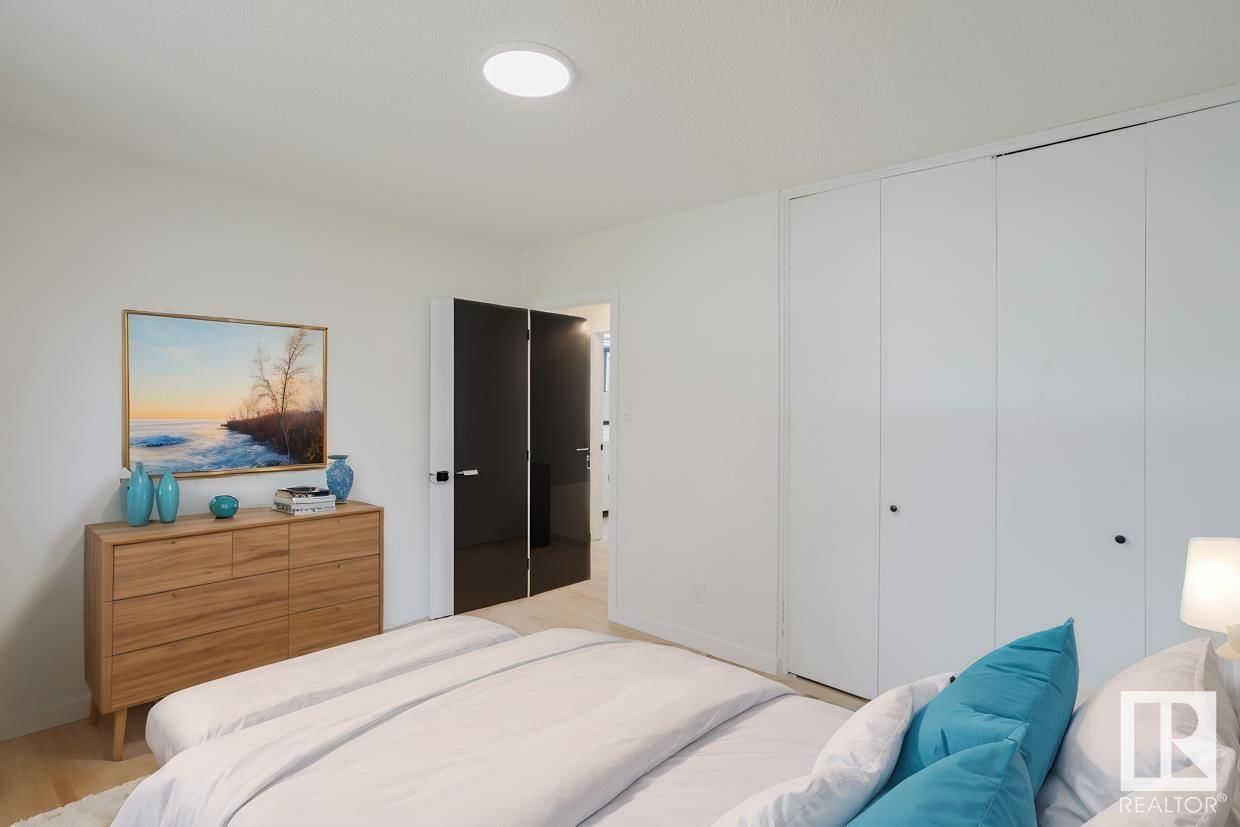 11719 46 AV Image 24