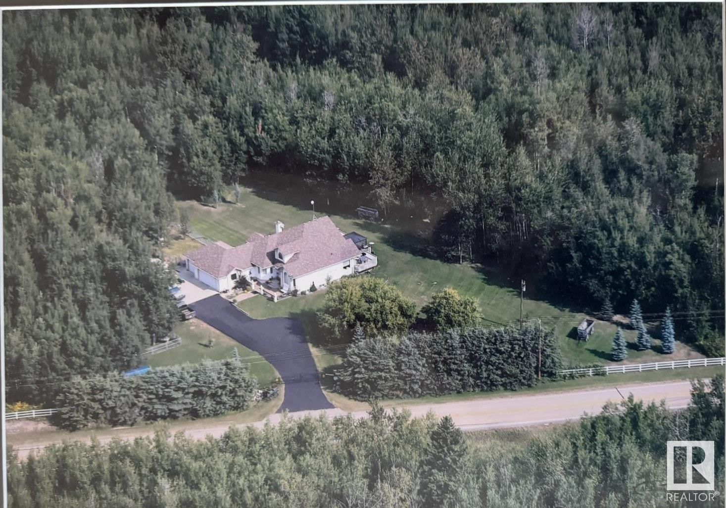 21366 TWP ROAD 530 Image 1