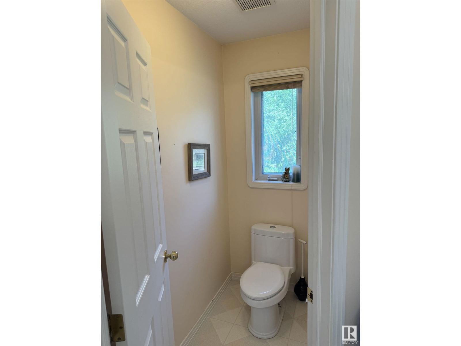 21366 TWP ROAD 530 Image 18