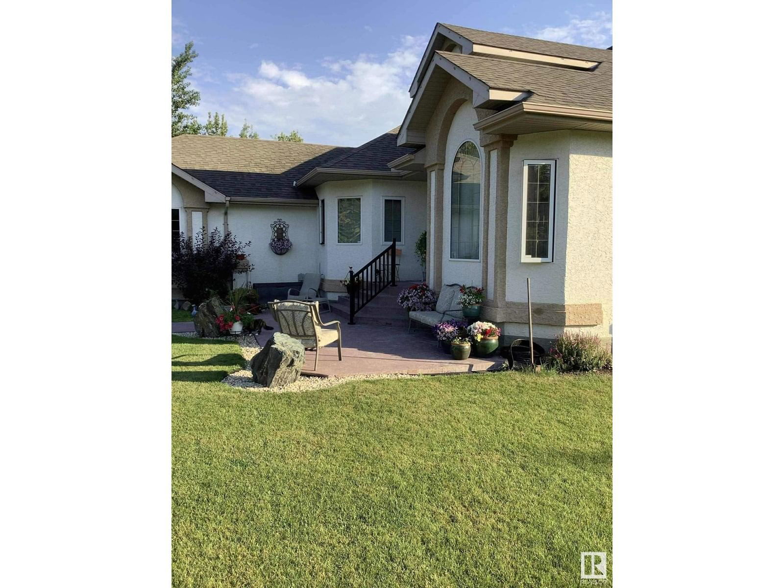 21366 TWP ROAD 530 Image 2