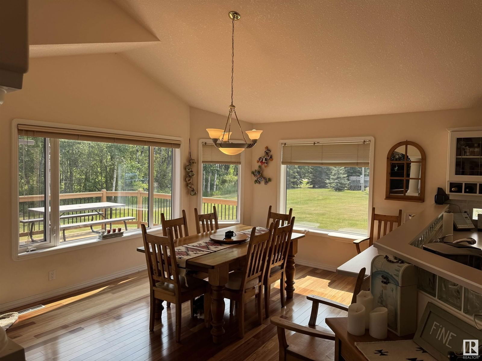 21366 TWP ROAD 530 Image 9