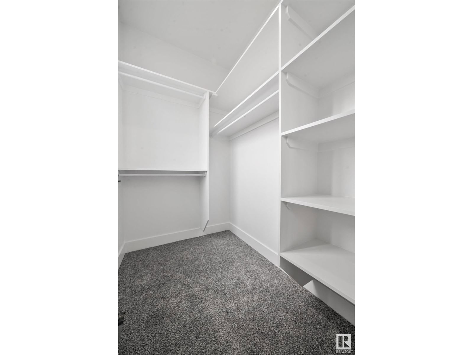 66 EDGEFIELD WY Image 44