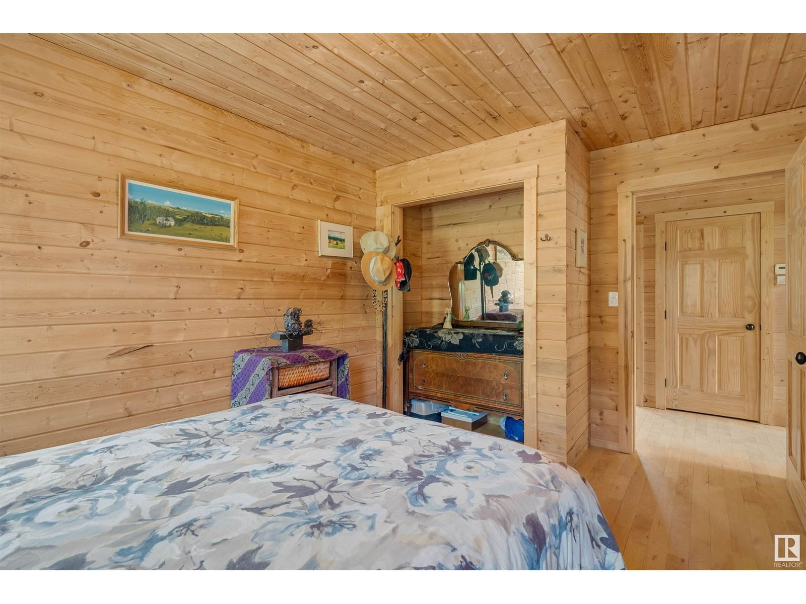53309 A 65 RANGE RD Image 32