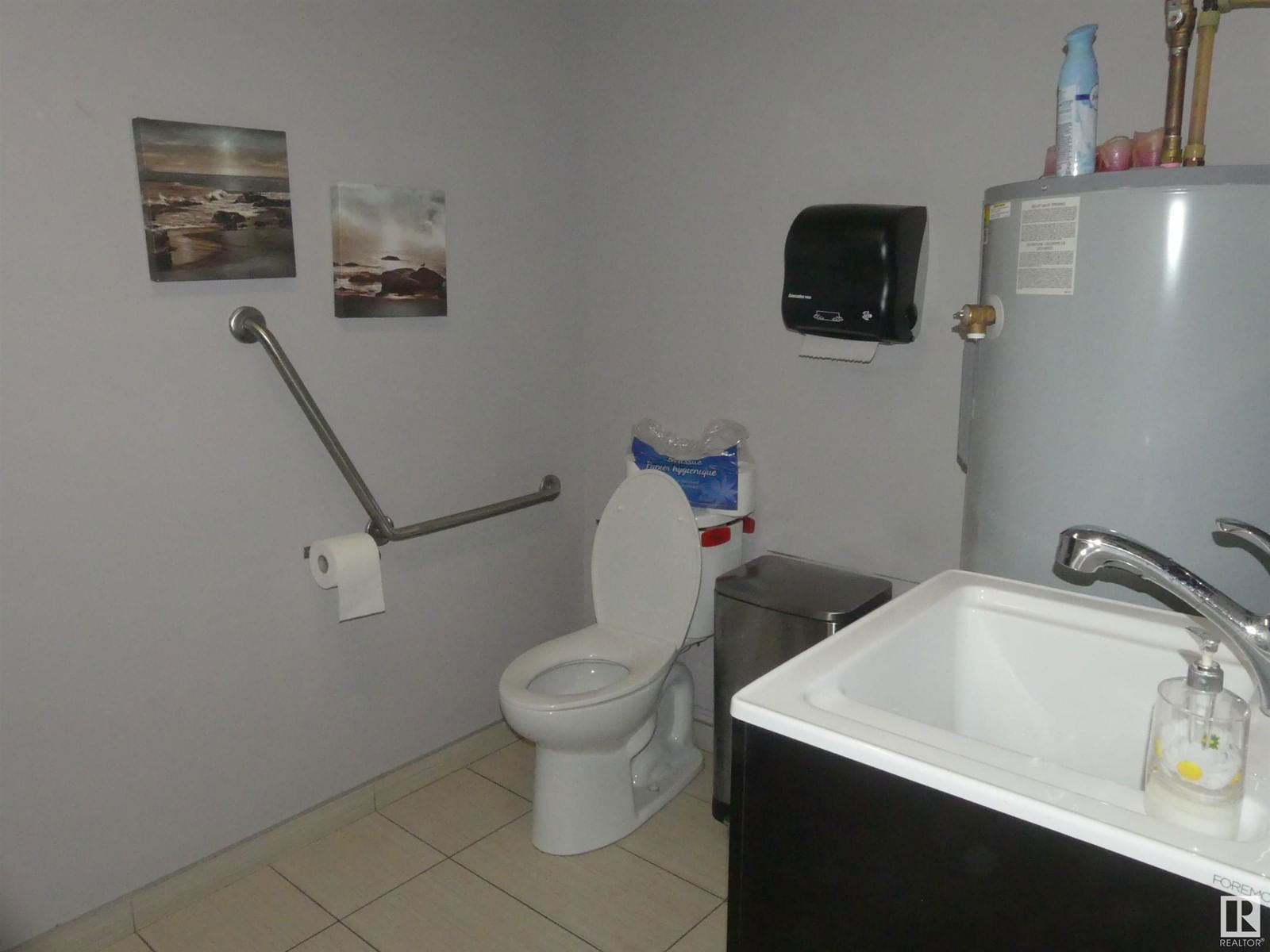 10376 78 AV Image 19