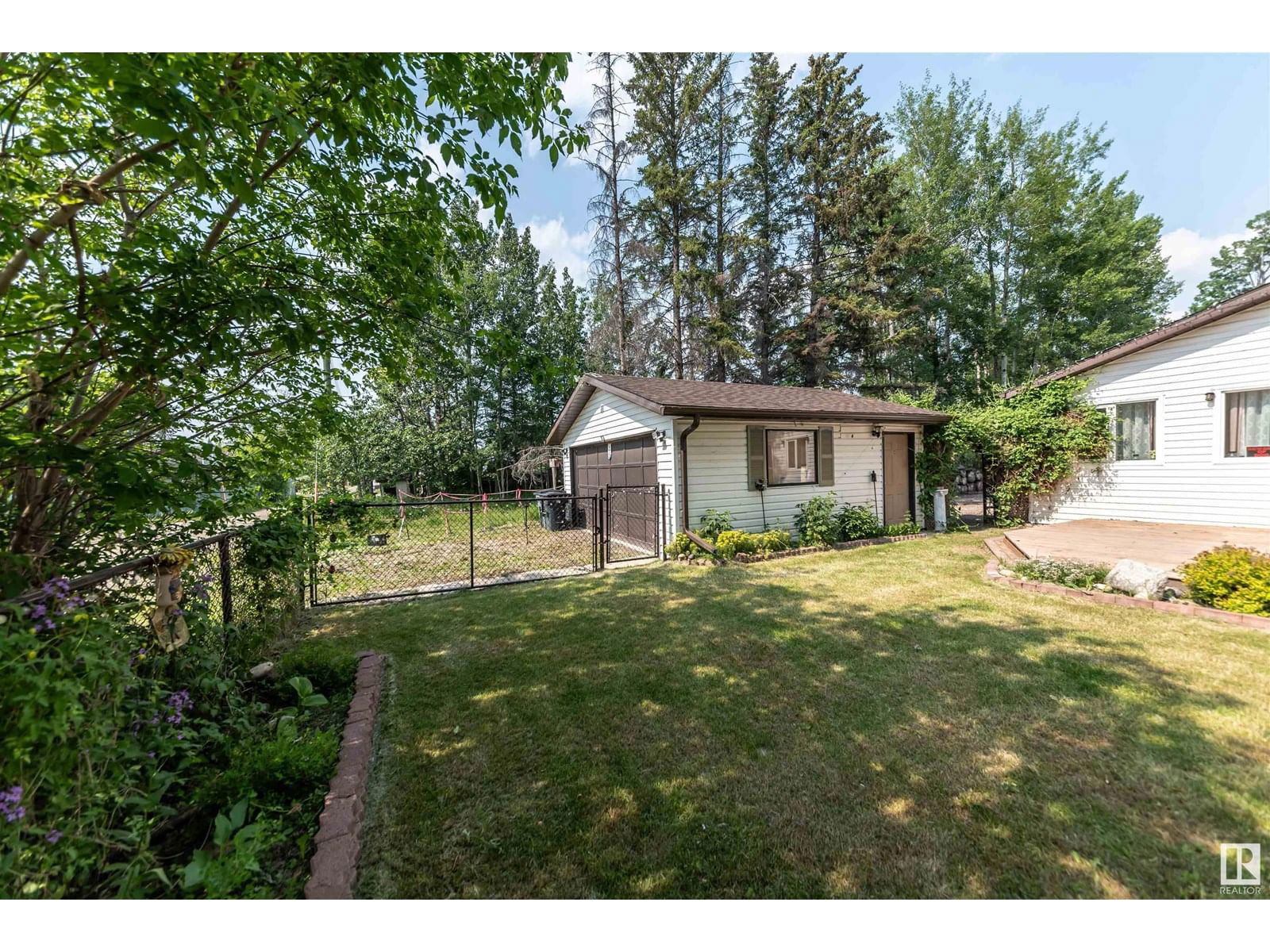 4824 53 ST Image 12