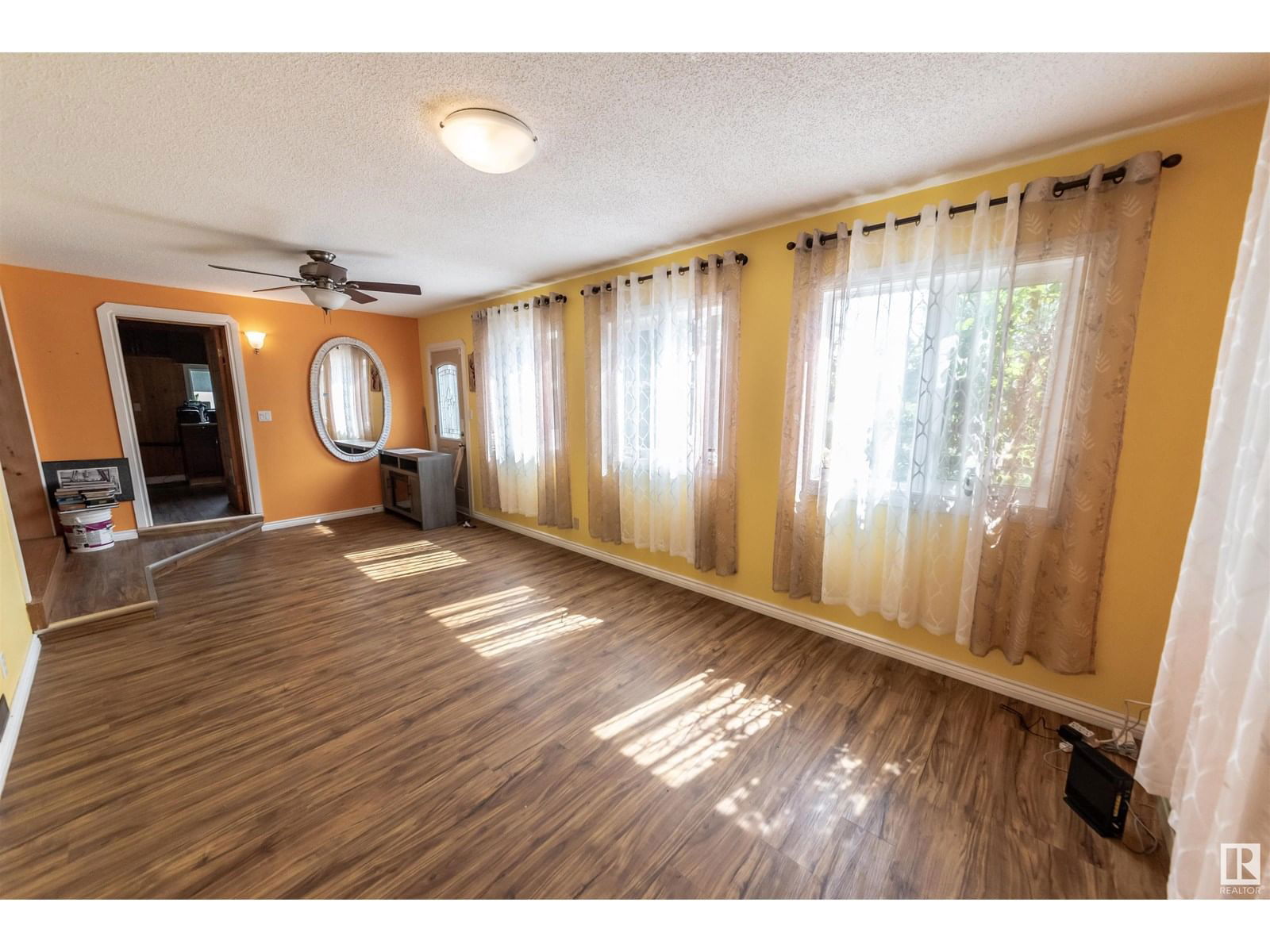 4824 53 ST Image 35