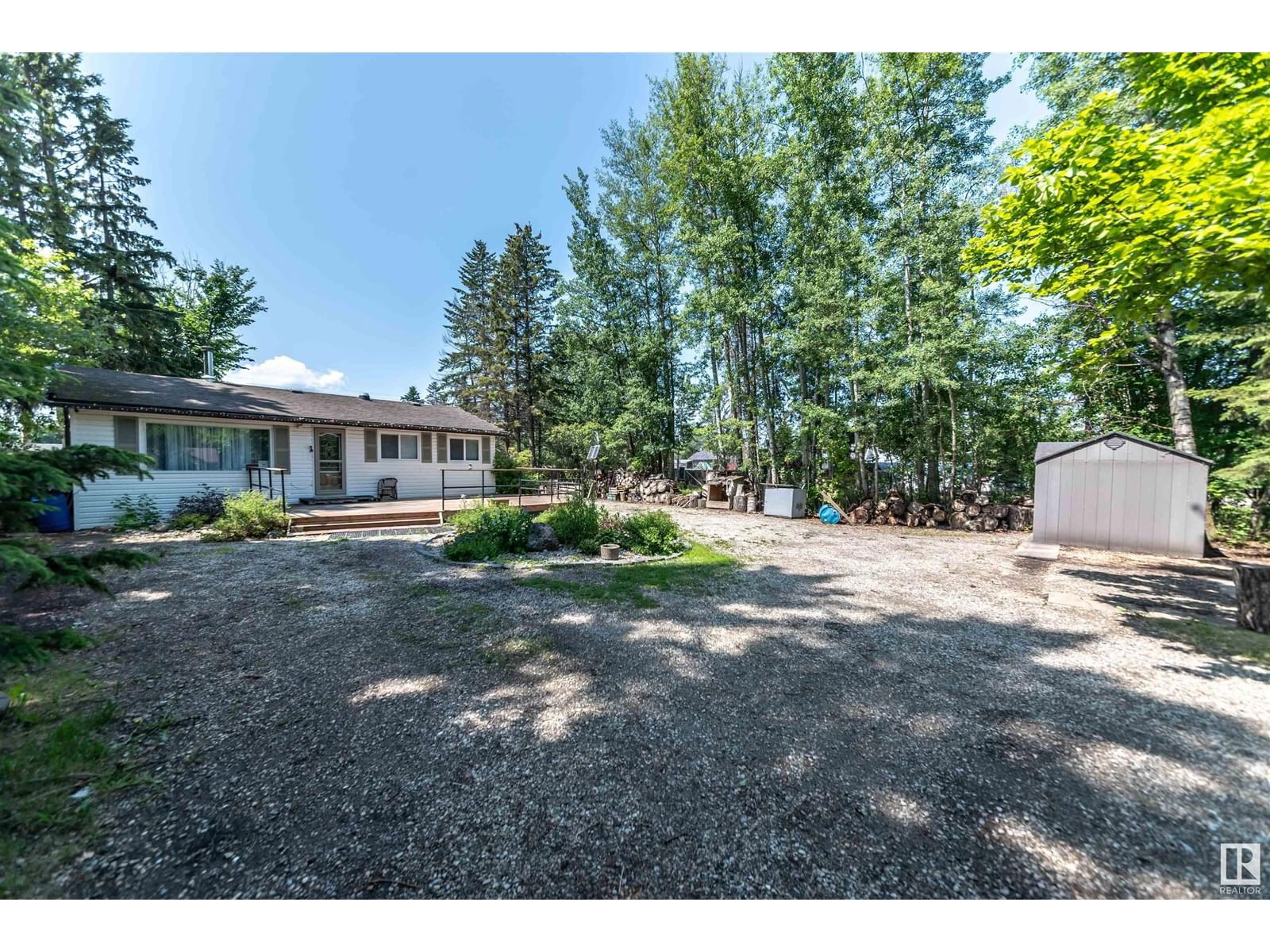 4824 53 ST Image 4
