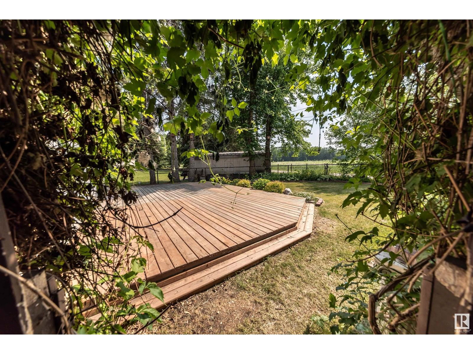 4824 53 ST Image 9