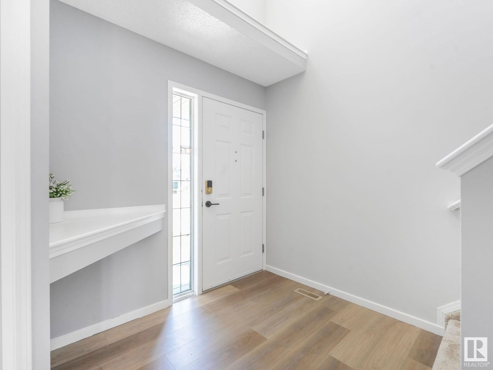 147 WARD CR Image 17