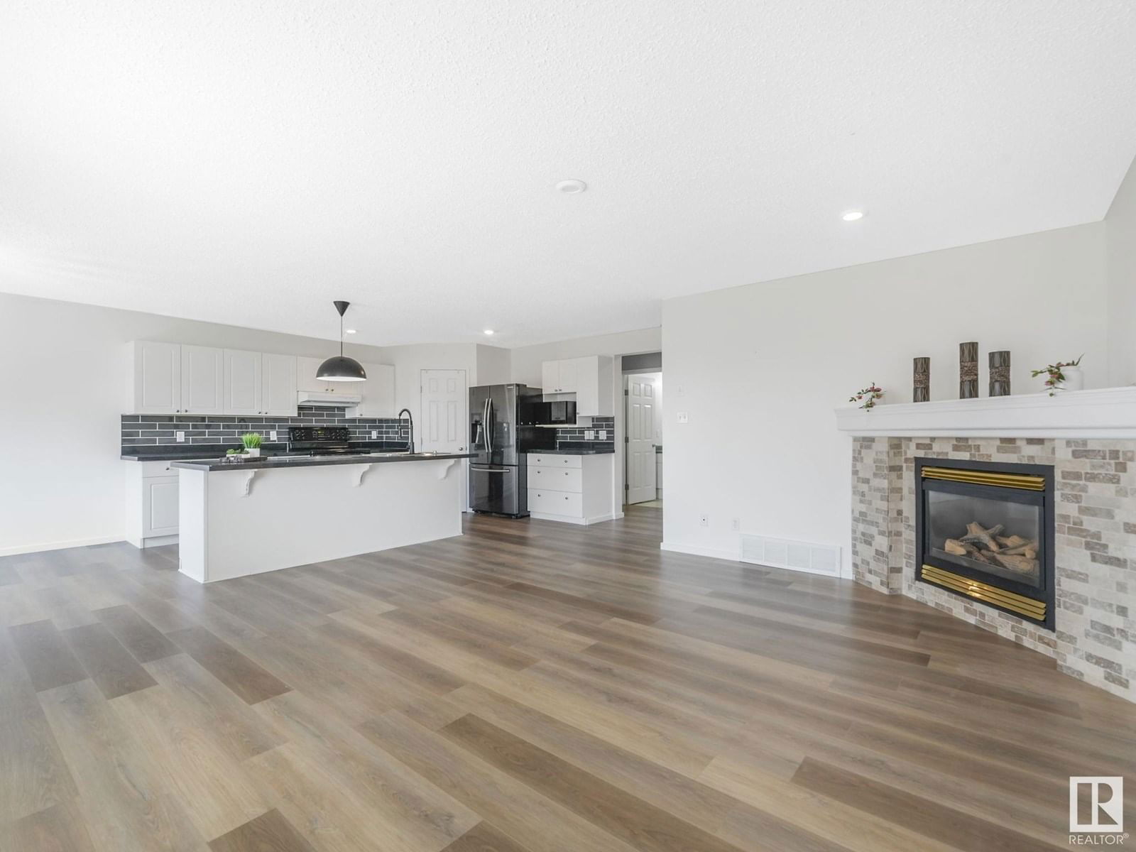 147 WARD CR Image 28