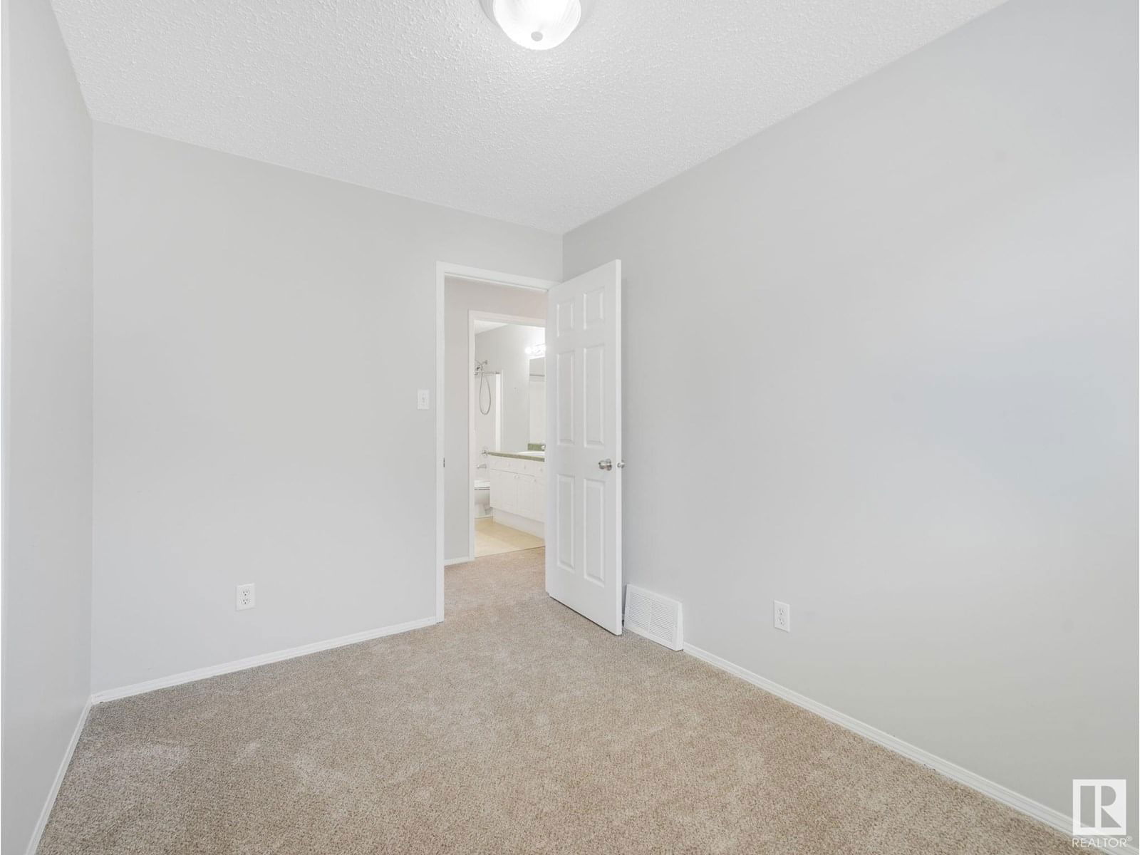 147 WARD CR Image 44