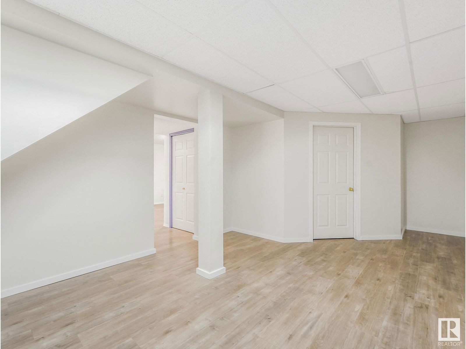 147 WARD CR Image 56