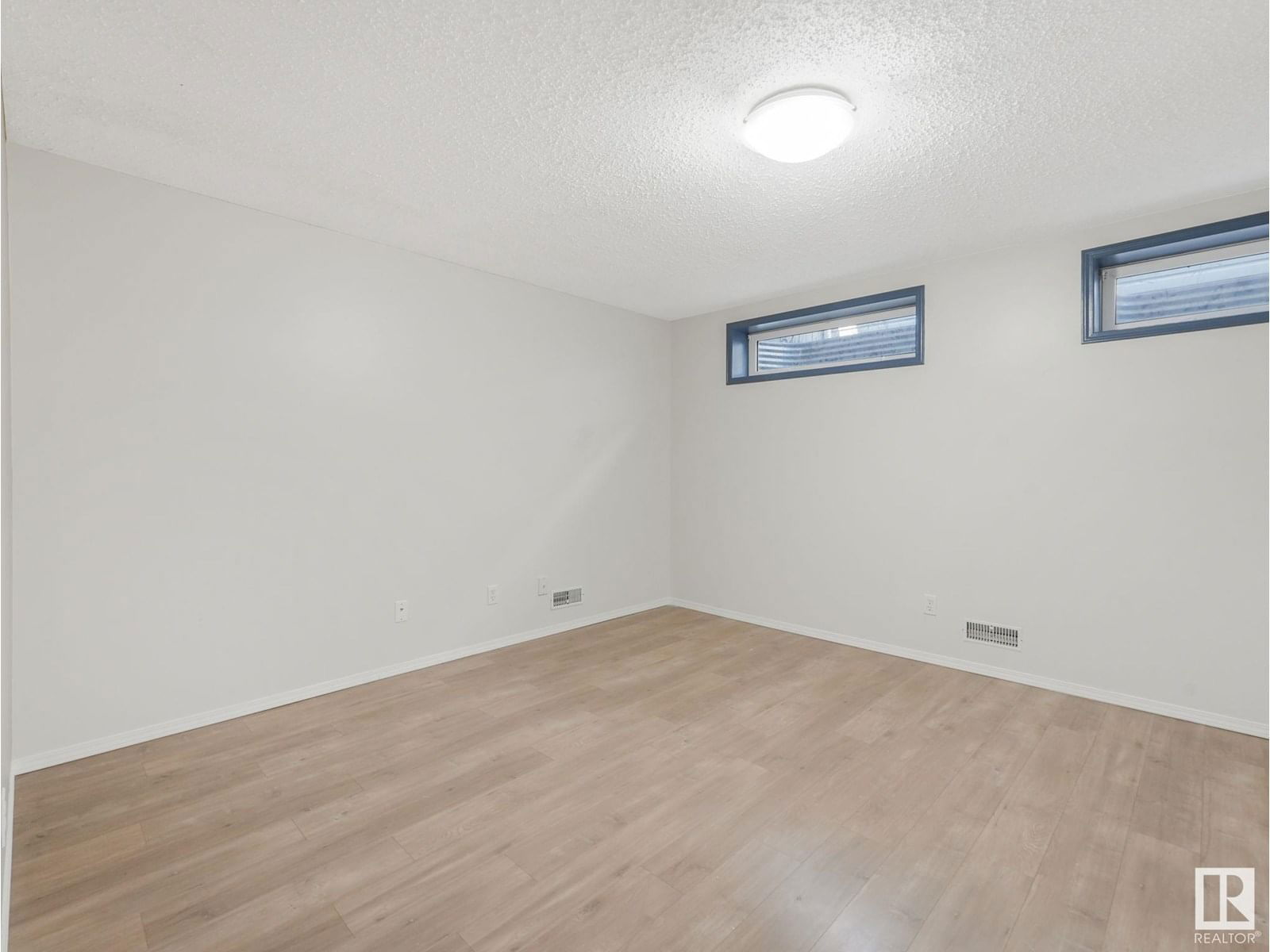 147 WARD CR Image 62