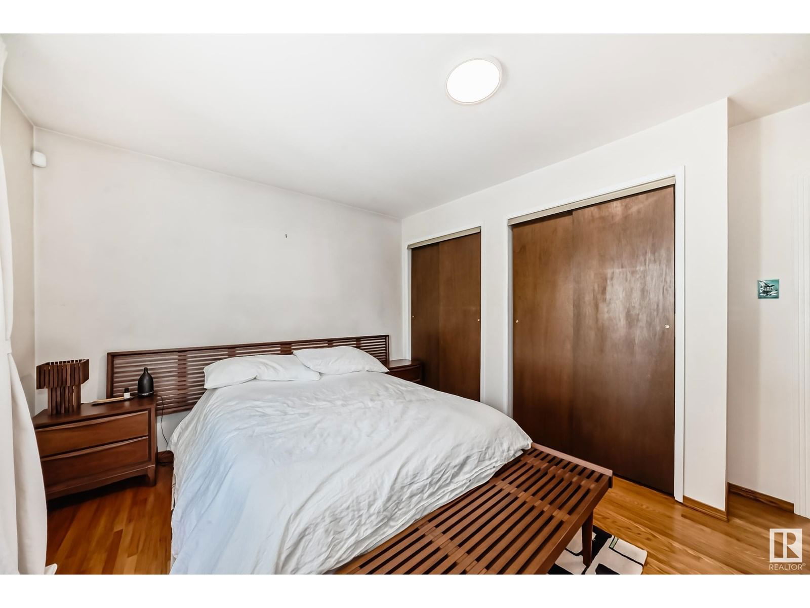 NW - 13335 110A AV Image 18