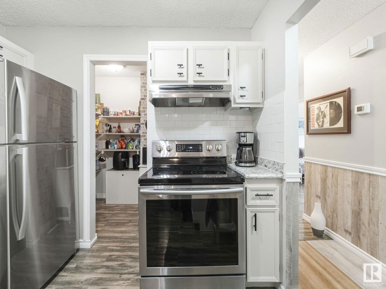 41 - 3111 142 AV Image 19