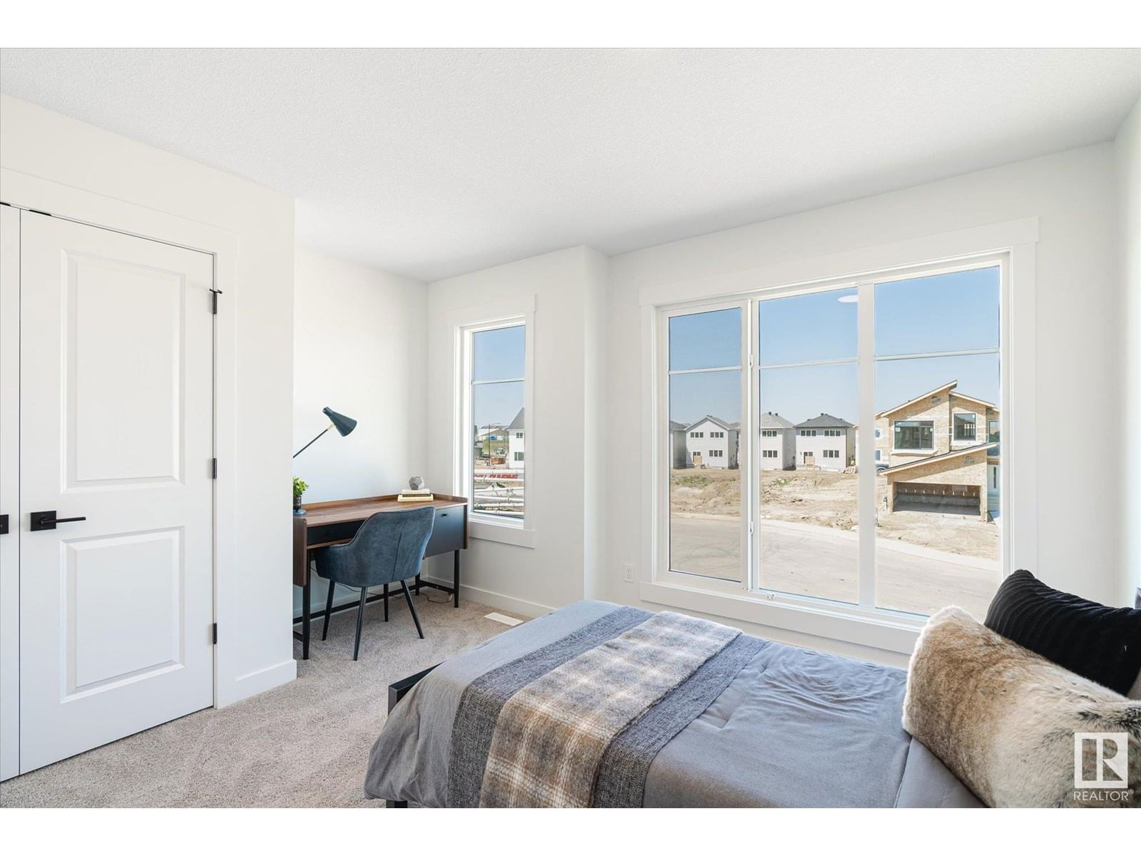 NW - 22371 89 AV Image 30