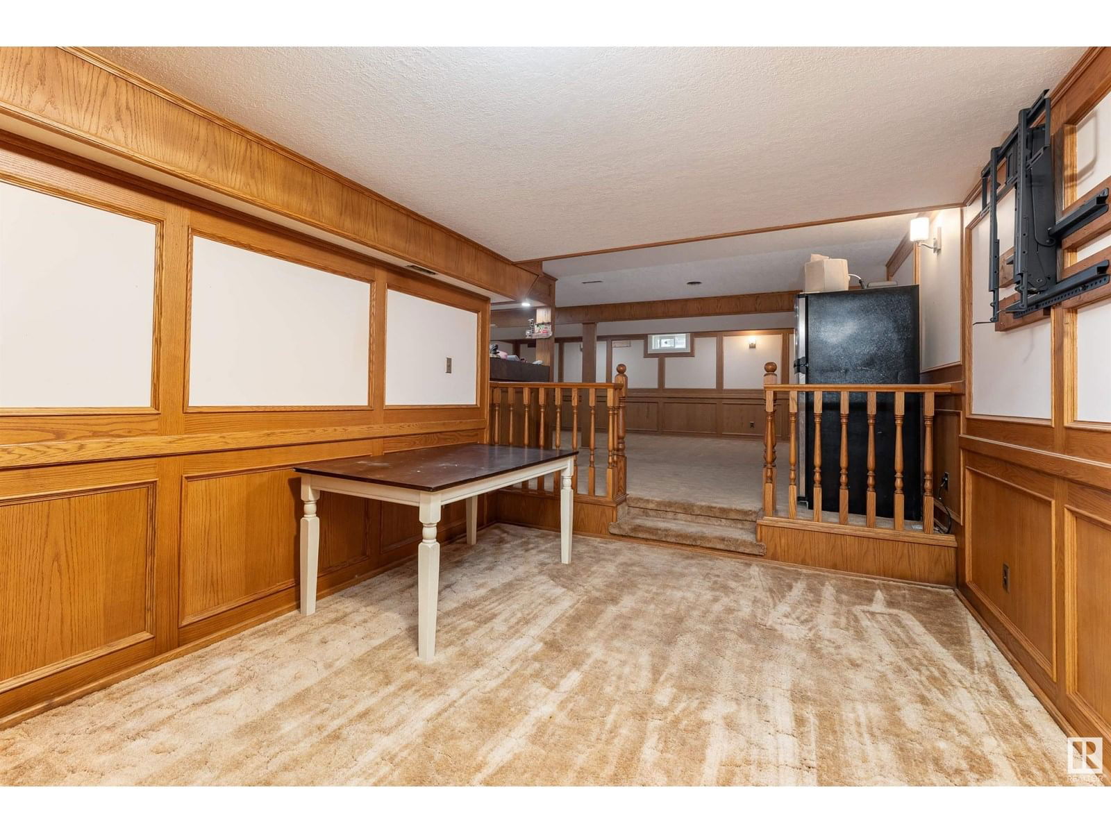 6012 53 AV Image 35