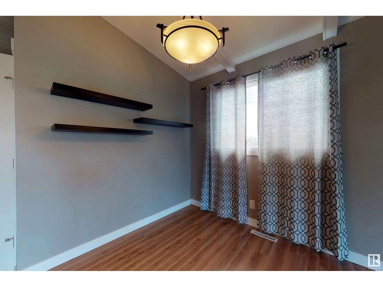 14703 75A ST NW Image 16