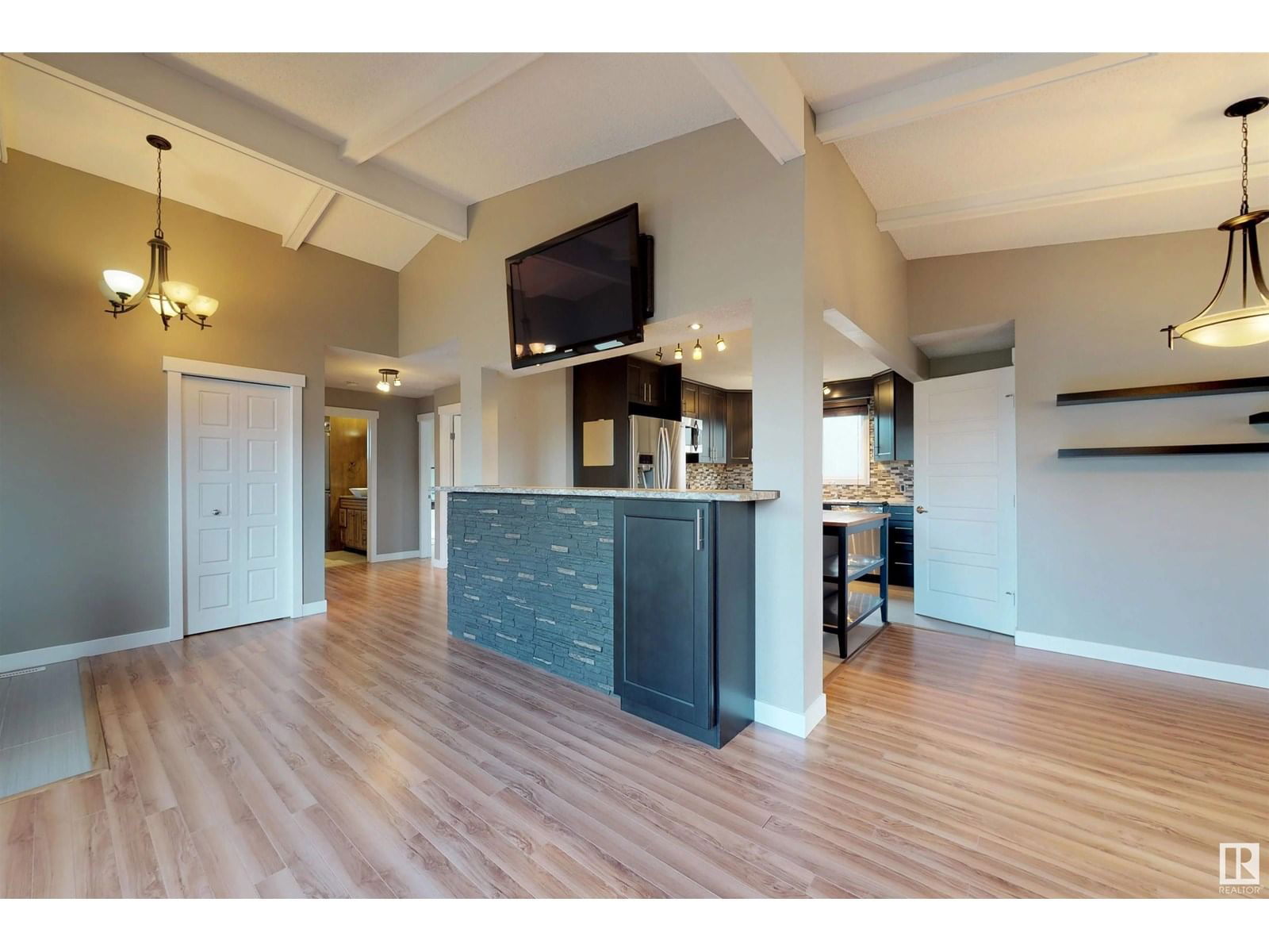 14703 75A ST NW Image 2