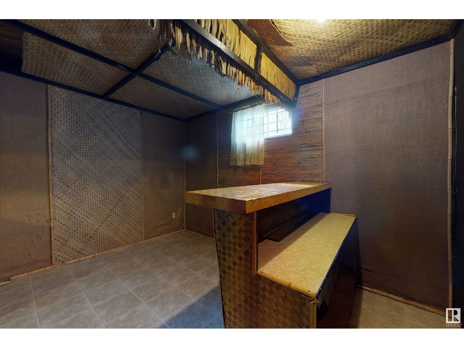 14703 75A ST NW Image 32