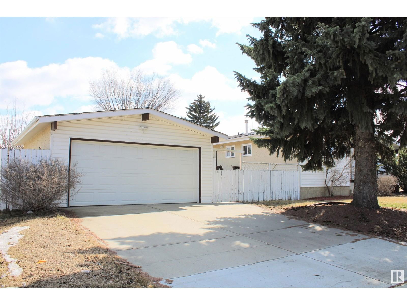 14703 75A ST NW Image 39