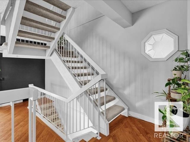 1502 LAKESIDE GR Image 18