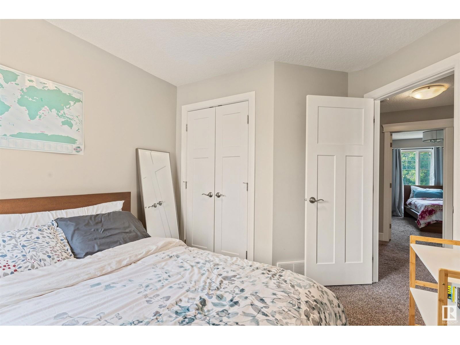 10917 71 AVE Image 29