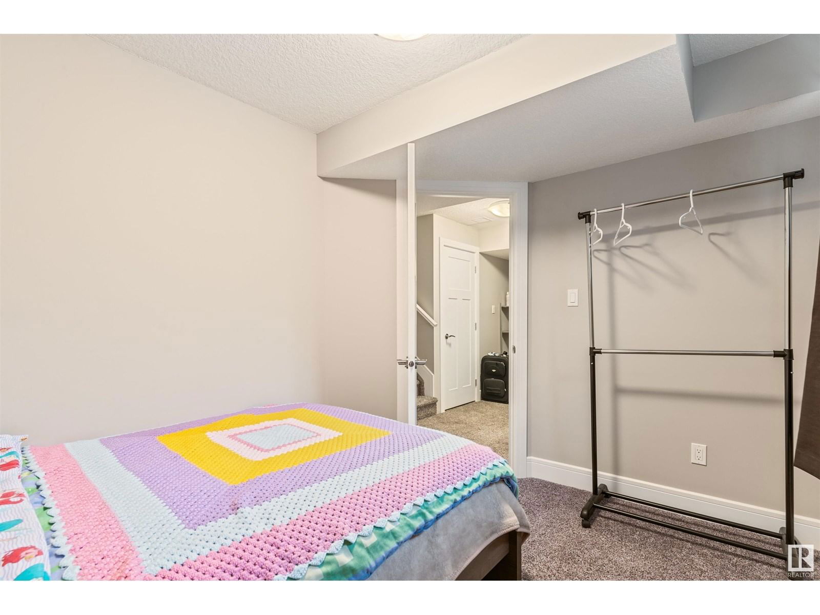 10917 71 AVE Image 36