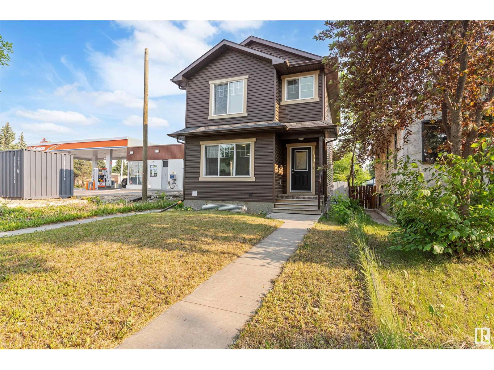 10917 71 AVE Image 47
