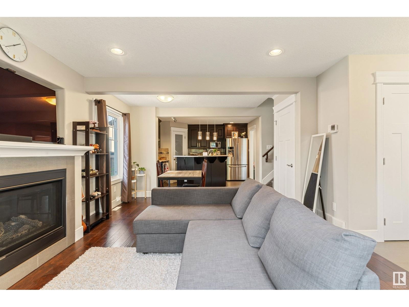 10917 71 AVE Image 6