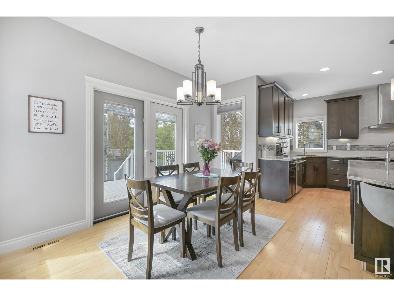 28 LONGVIEW PT Image 12