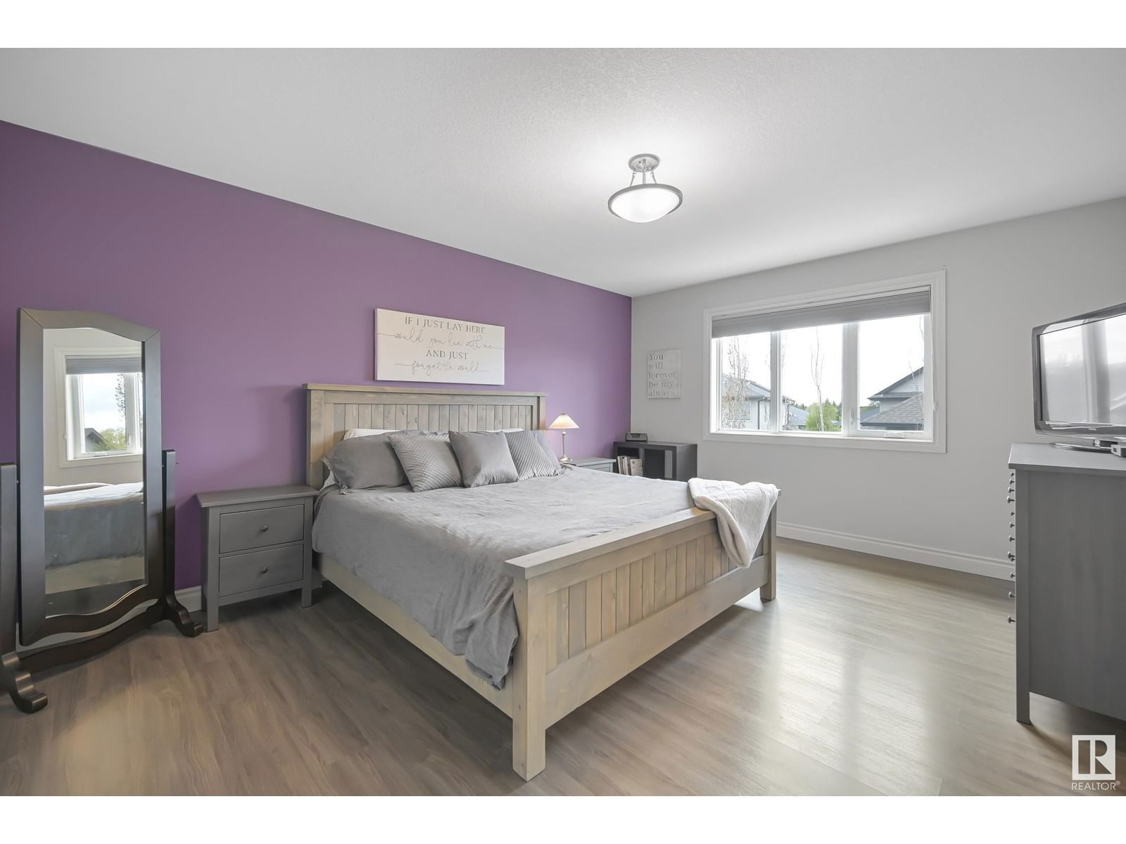 28 LONGVIEW PT Image 16
