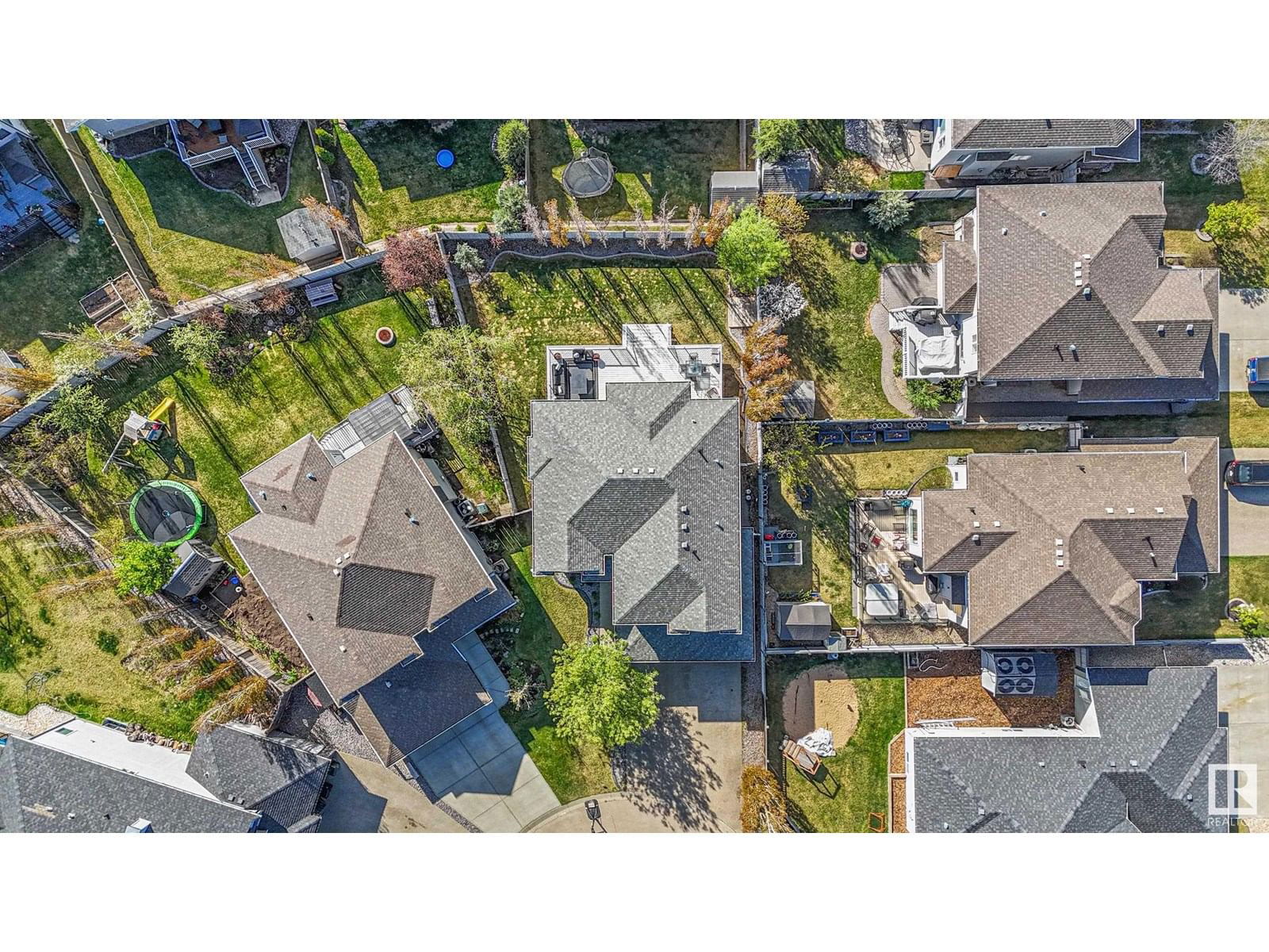 28 LONGVIEW PT Image 52