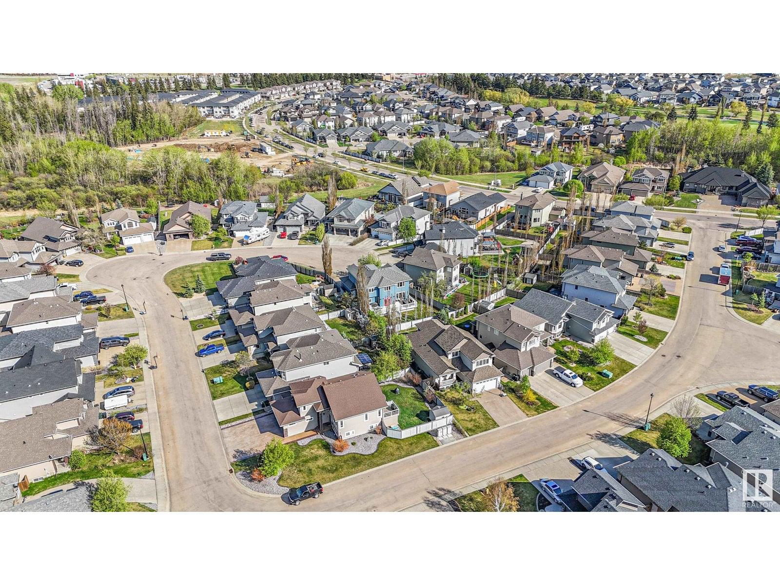 28 LONGVIEW PT Image 54