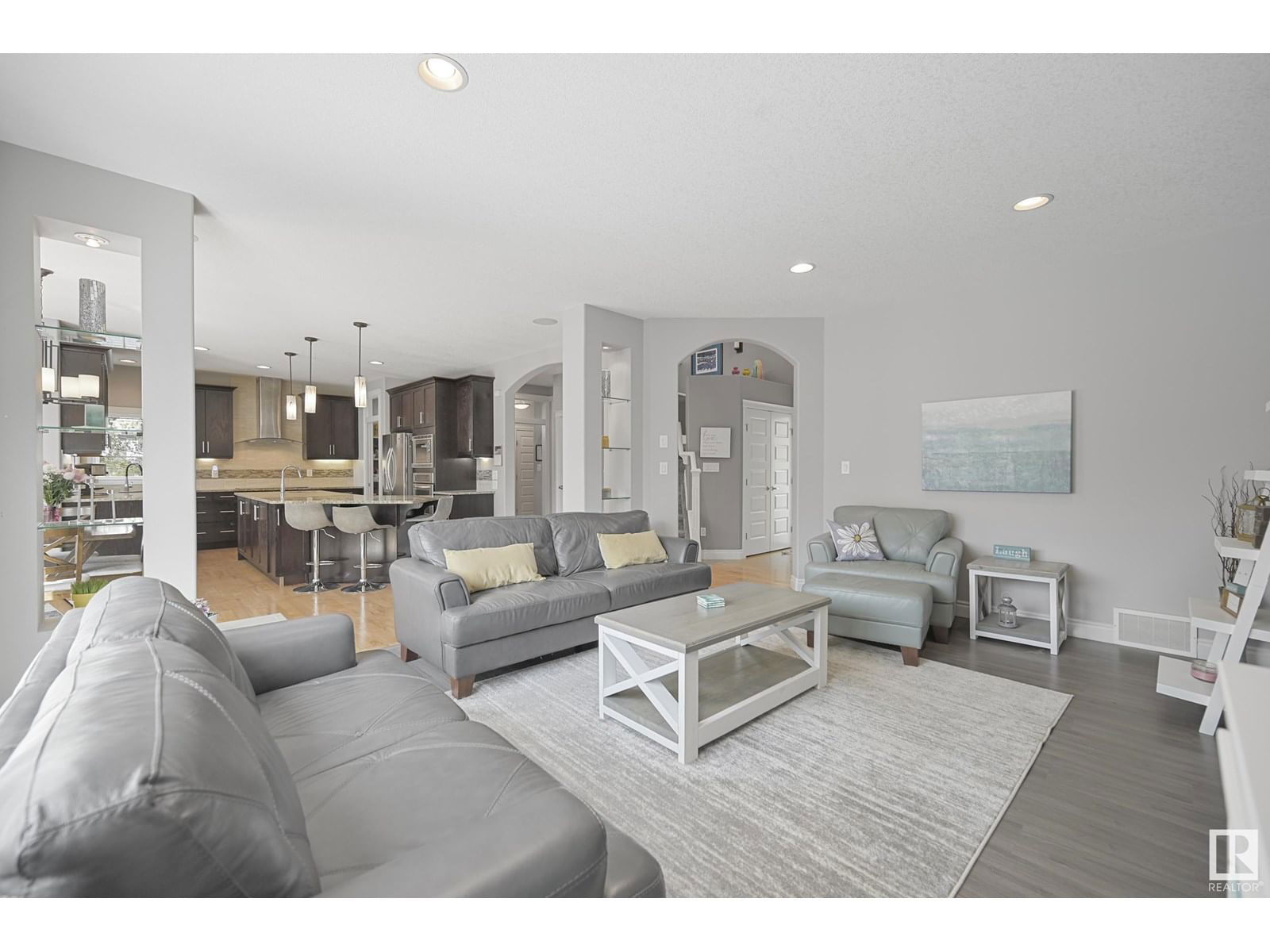 28 LONGVIEW PT Image 7