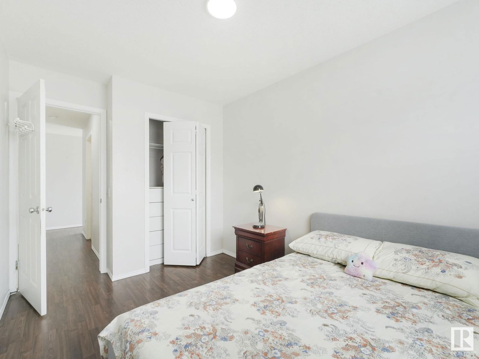 230 - 183 EDWARDS DR Image 19
