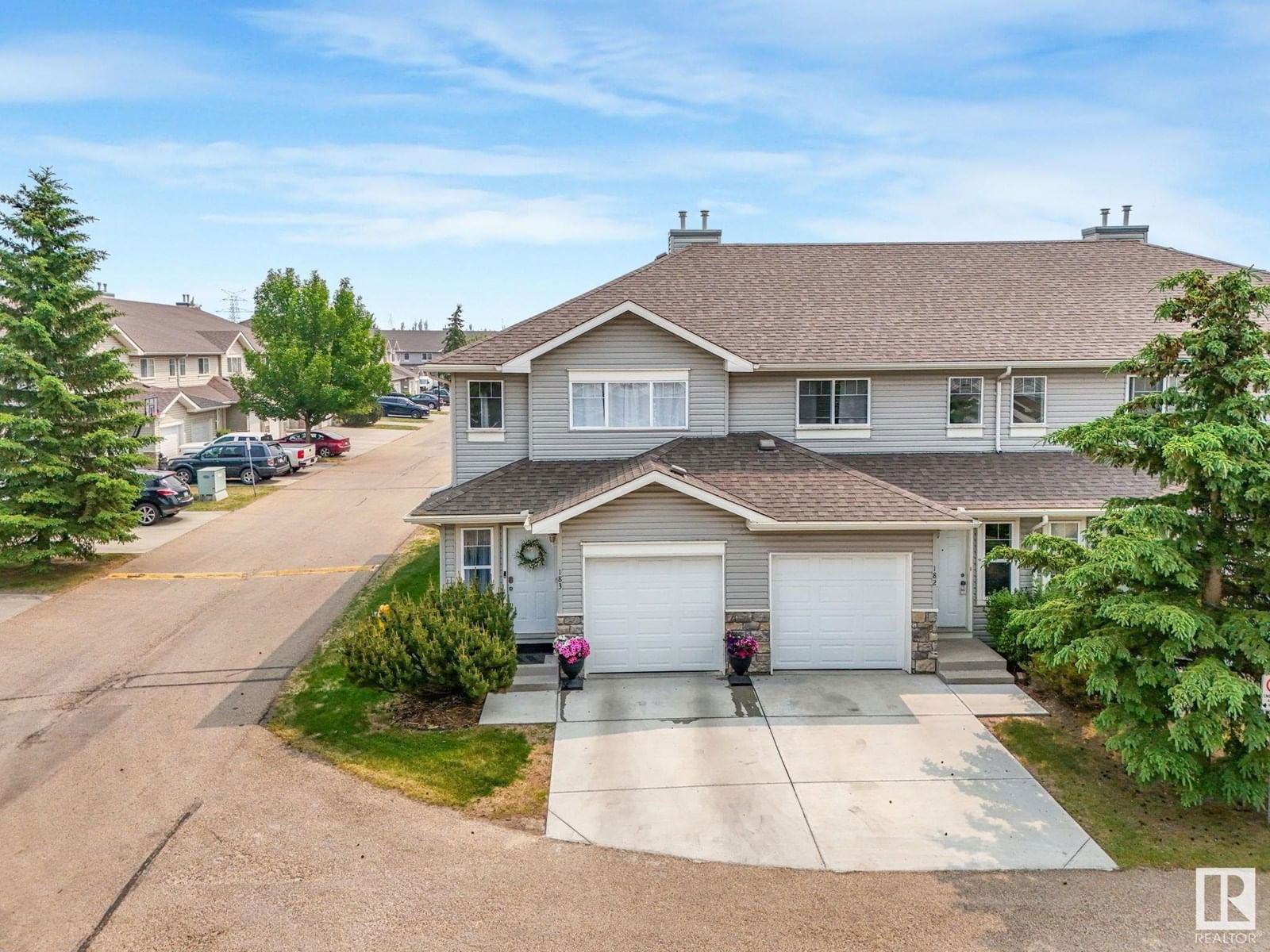 230 - 183 EDWARDS DR Image 31