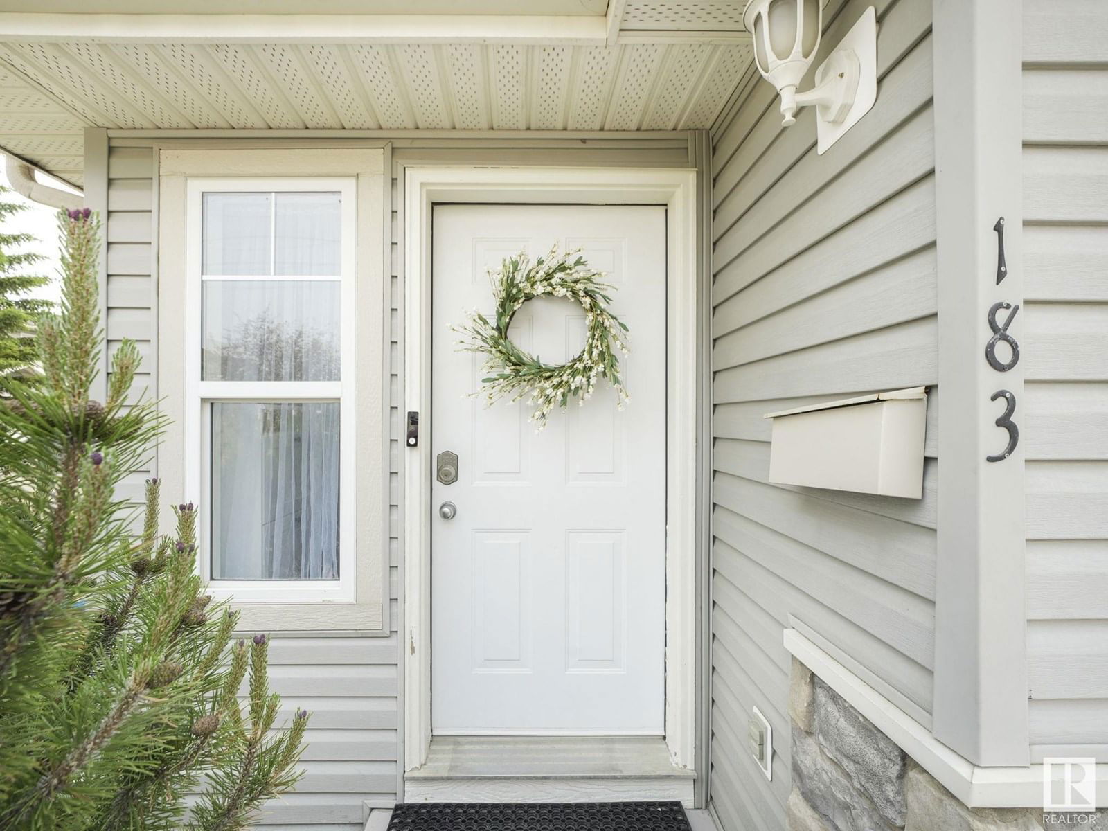 230 - 183 EDWARDS DR Image 42