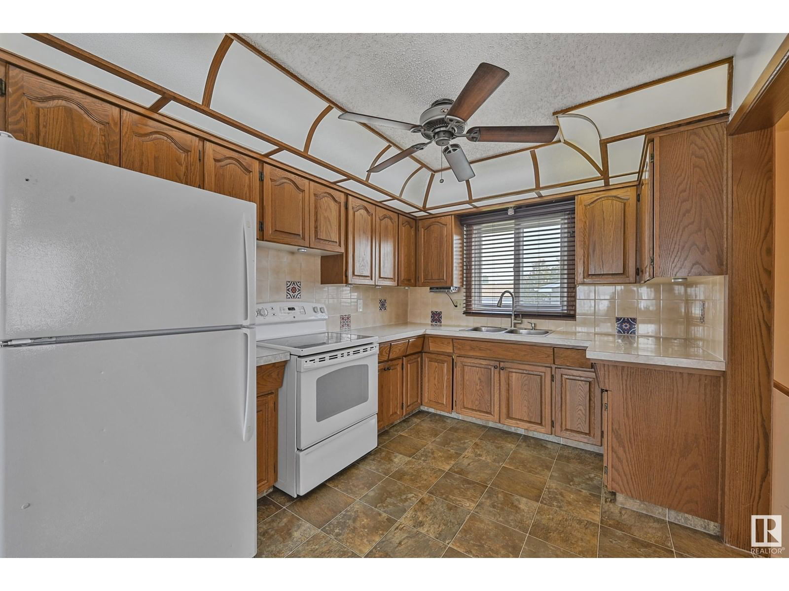 7820 130 AV Image 5