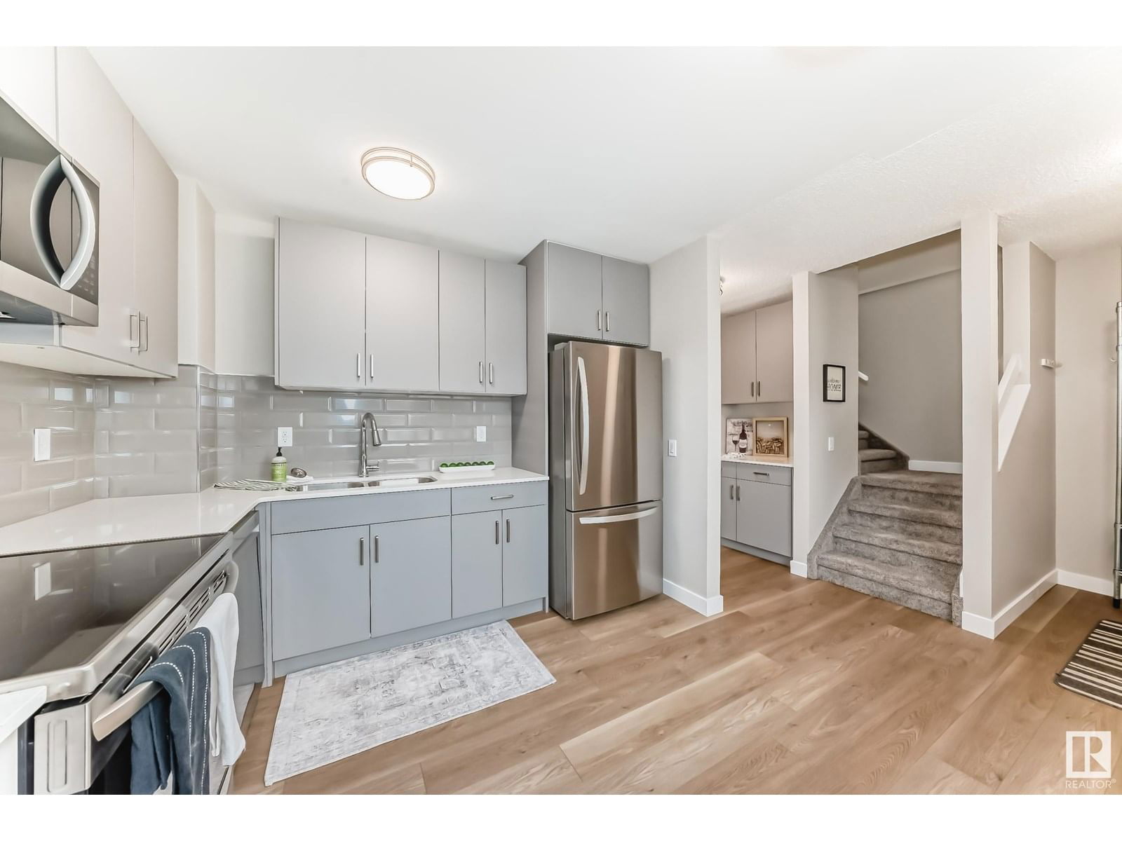 3161 138 AV Image 15
