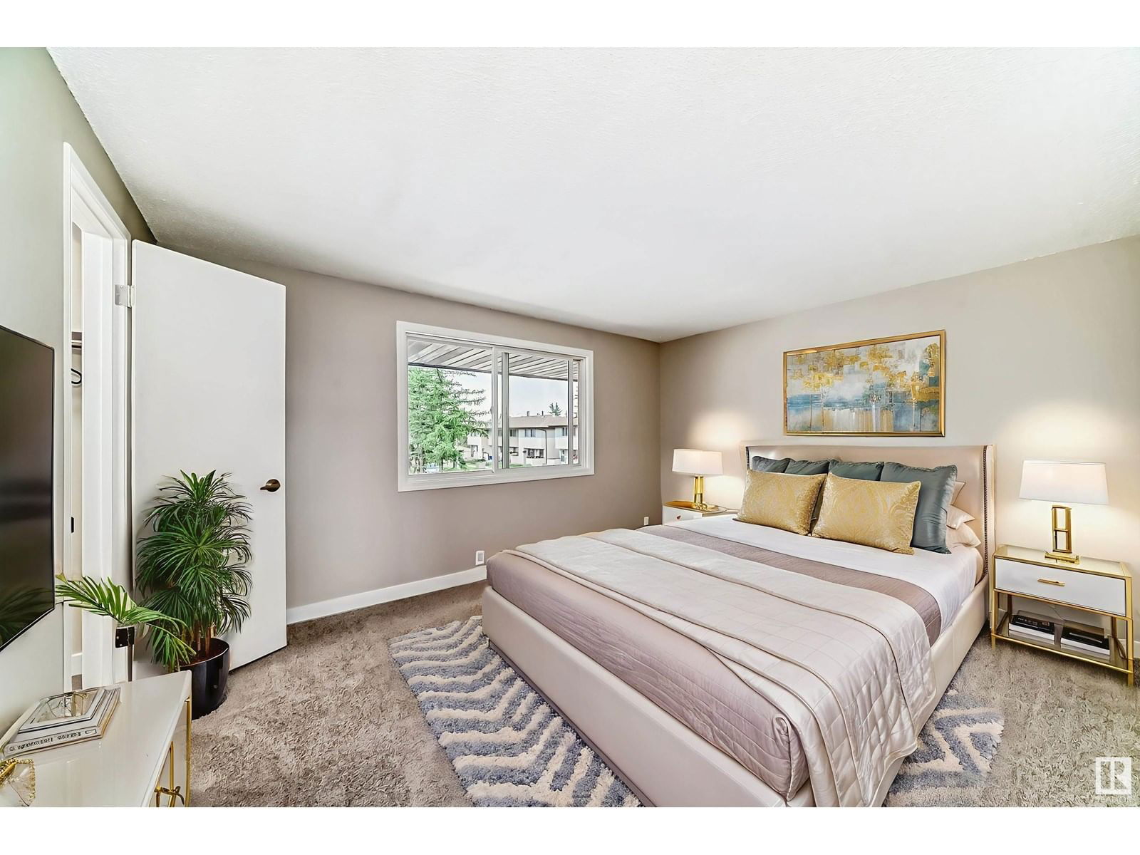 3161 138 AV Image 3