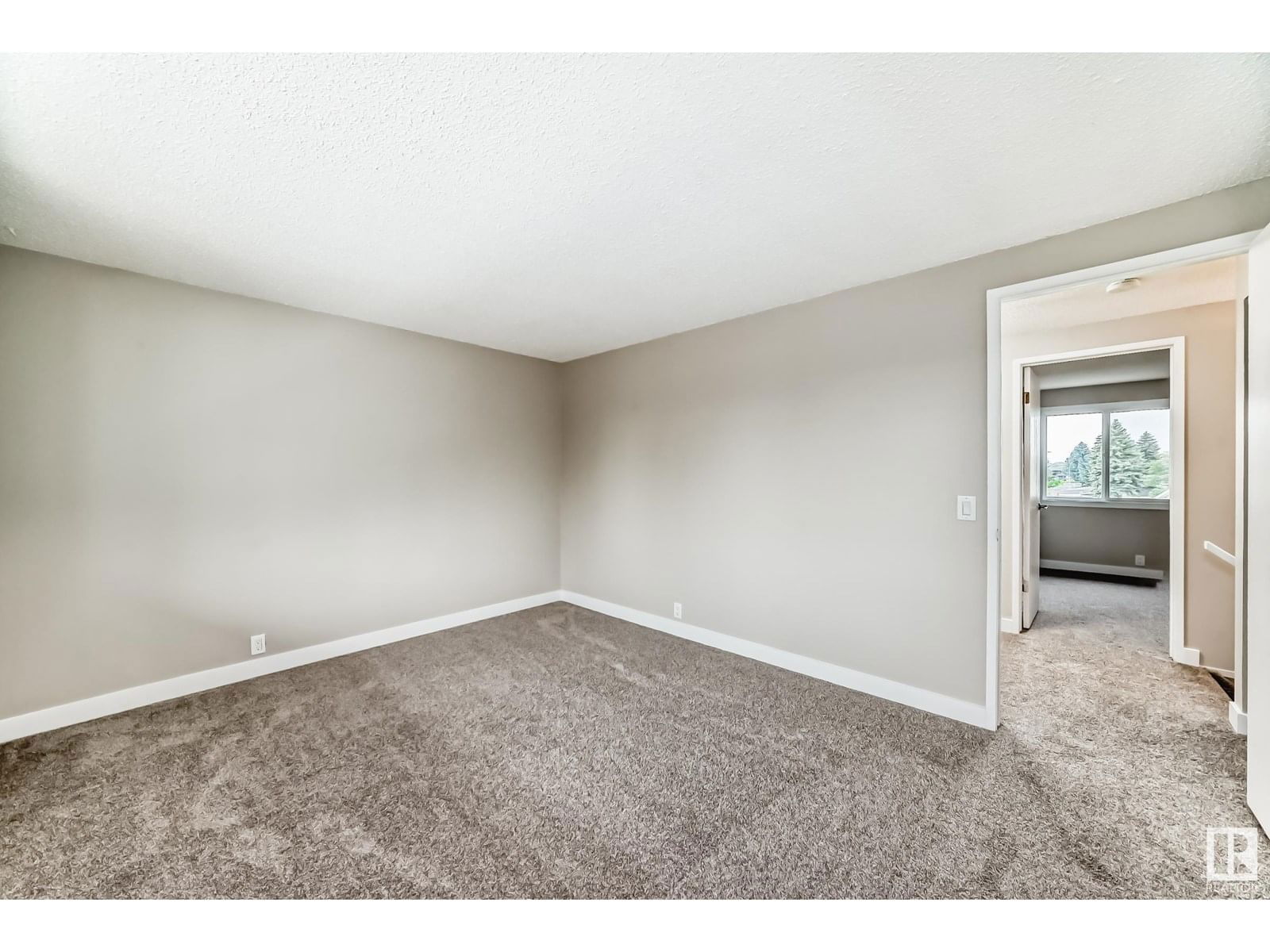 3161 138 AV Image 31