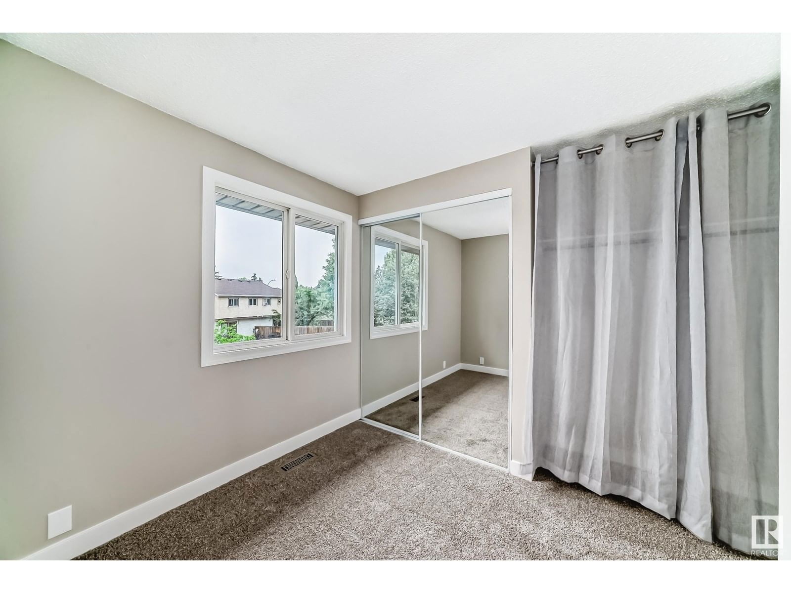 3161 138 AV Image 36