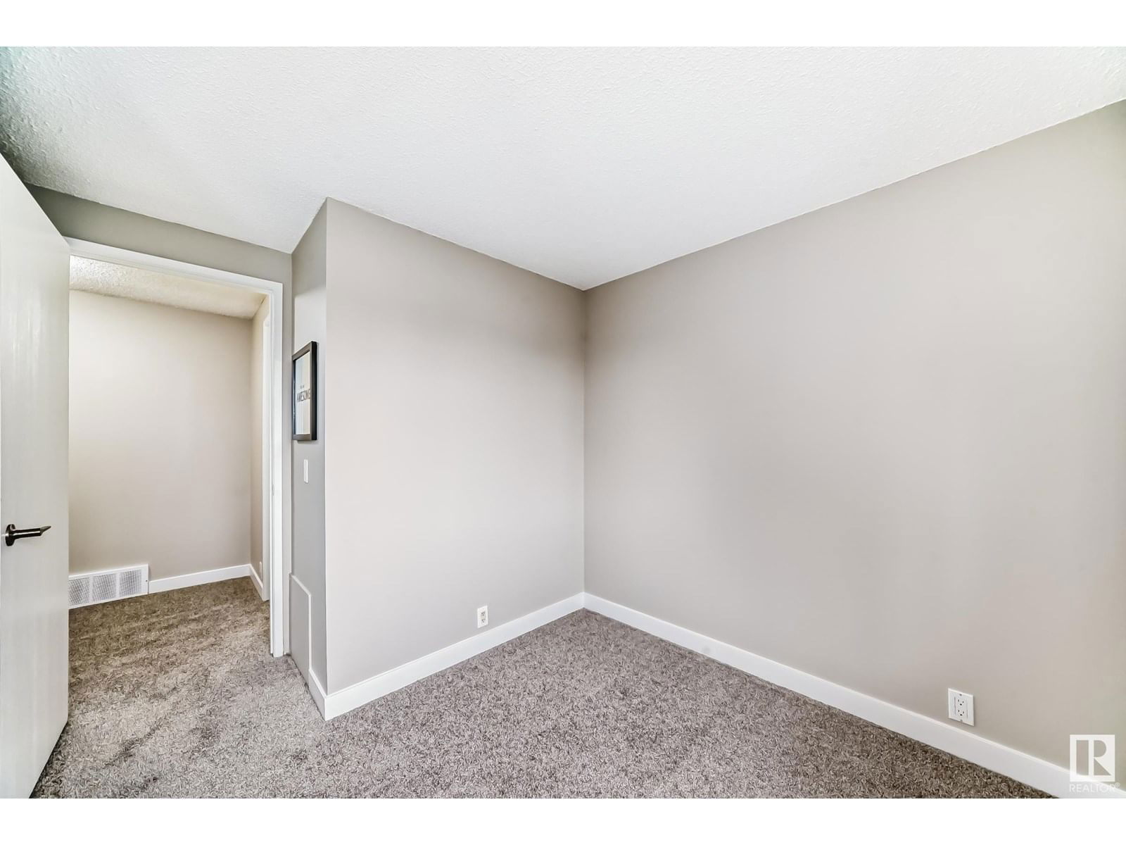 3161 138 AV Image 38