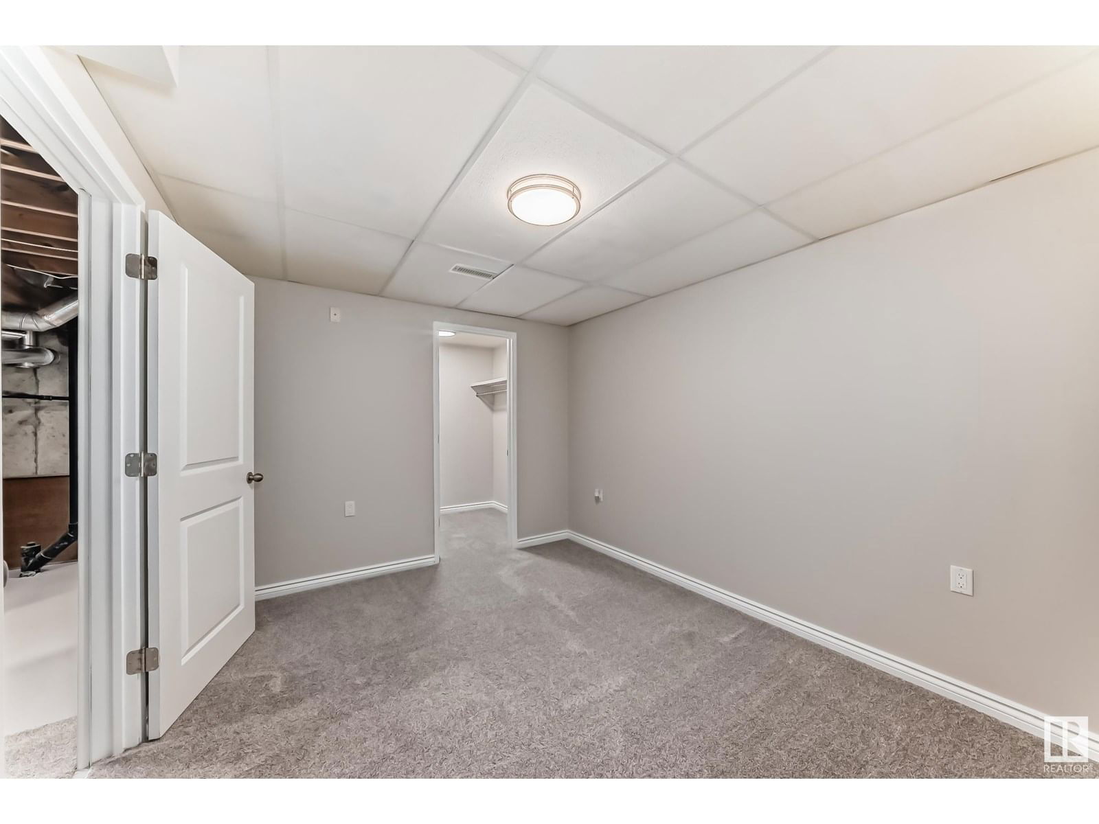 3161 138 AV Image 43