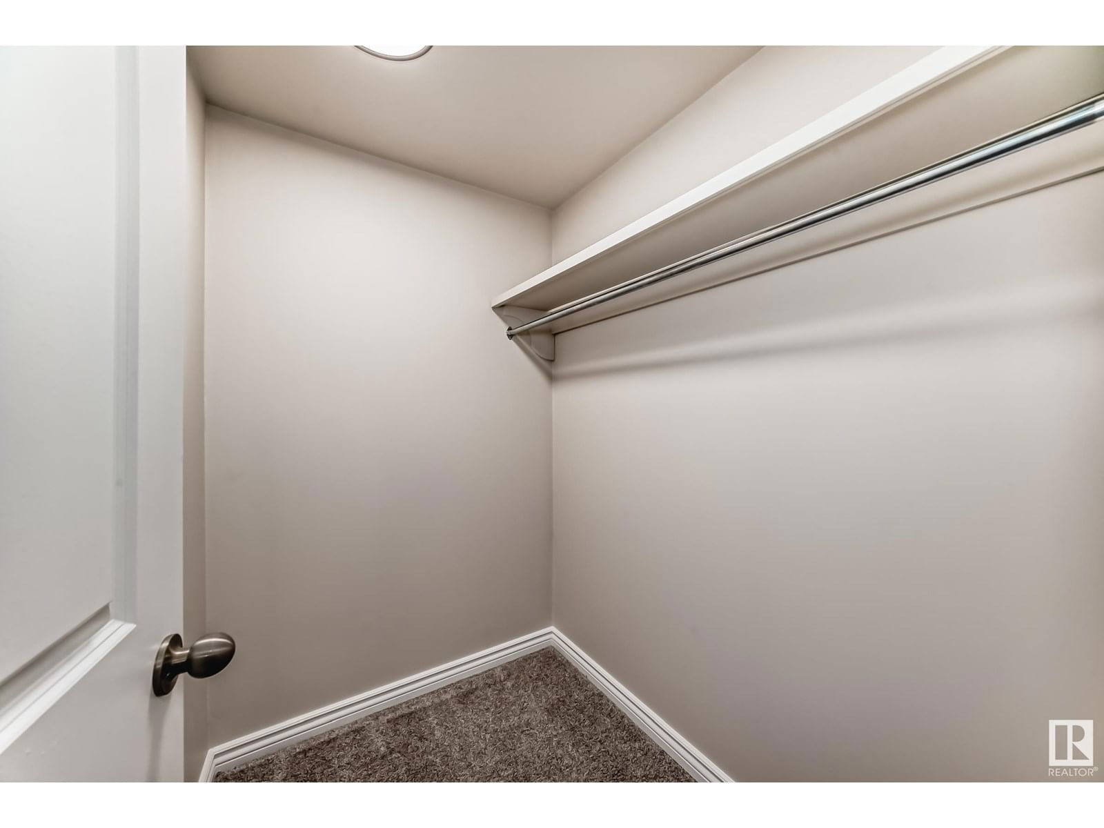 3161 138 AV Image 45