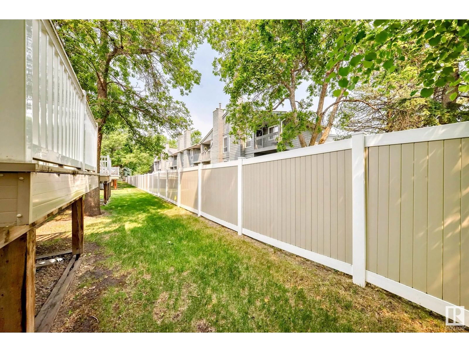 #6 - 4630 17 AV NW Image 45