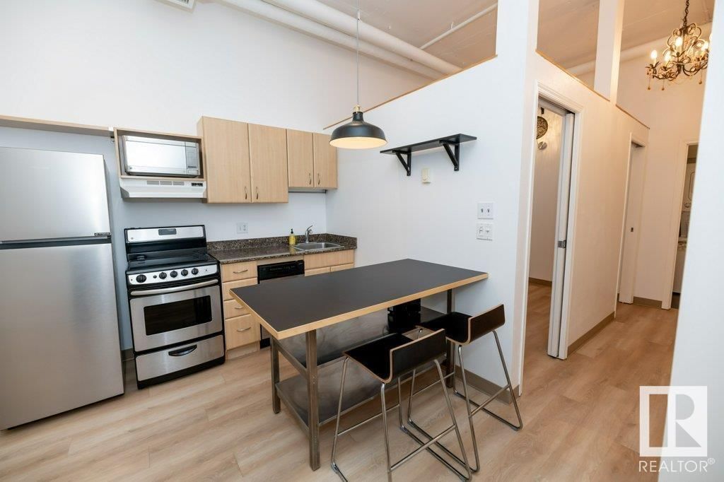 #308 - 10024 JASPER AVE Image 10