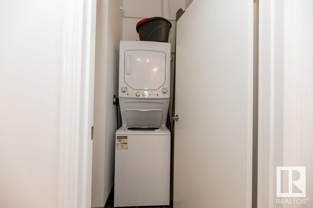 #308 - 10024 JASPER AVE Image 18